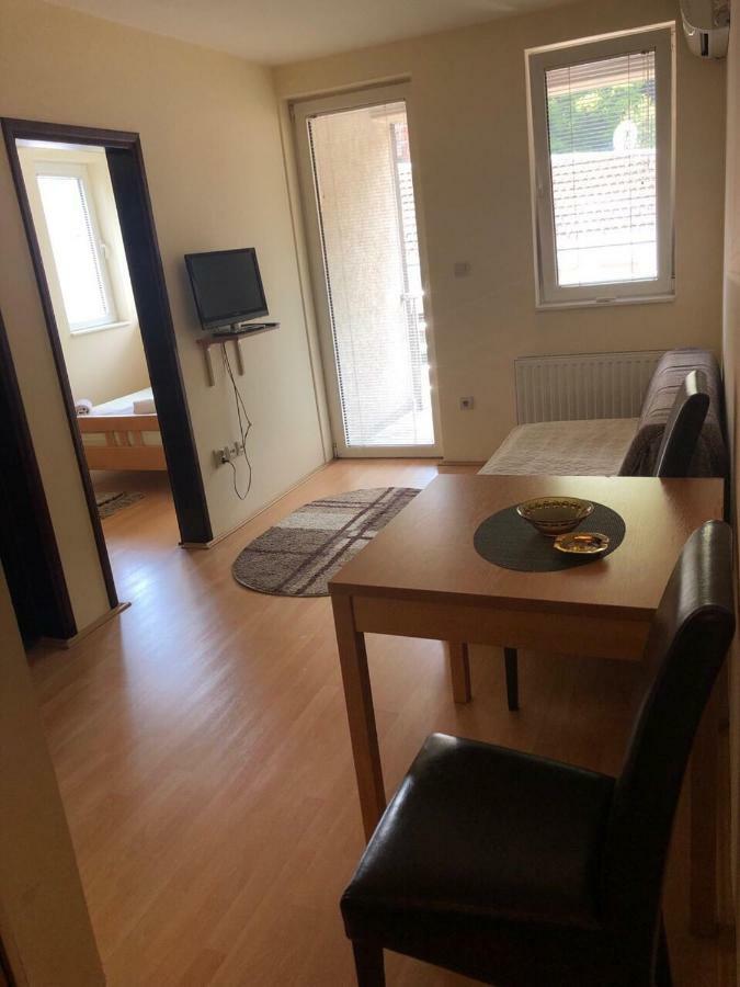 Apartmani Jovanovic Ivanjica Buitenkant foto